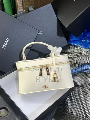 Women’s HandBag
