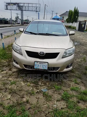 Toyota Corolla 2009 Silver