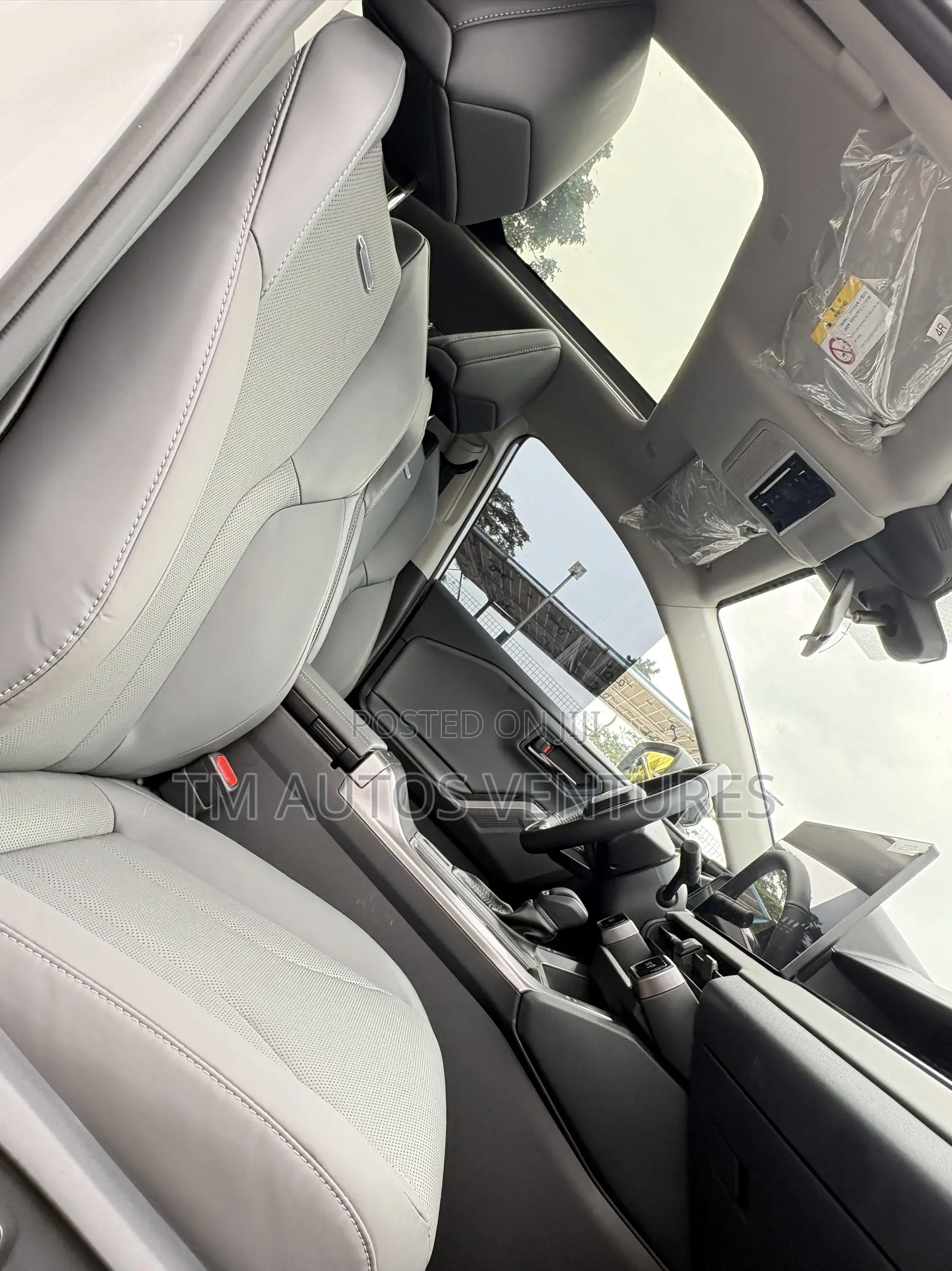 Toyota RAV4 2026 White