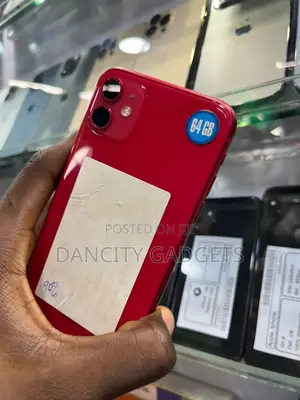 Apple iPhone 11 64 GB Red