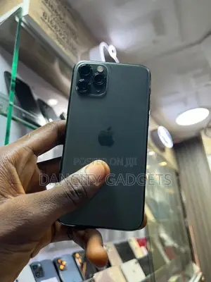 Apple iPhone 11 Pro 64 GB Green