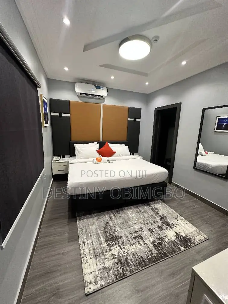 Studio, 1/2 Bedroom Apartments With Pool