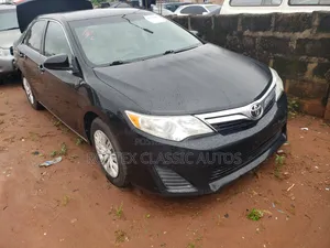 Toyota Camry 2013 Black
