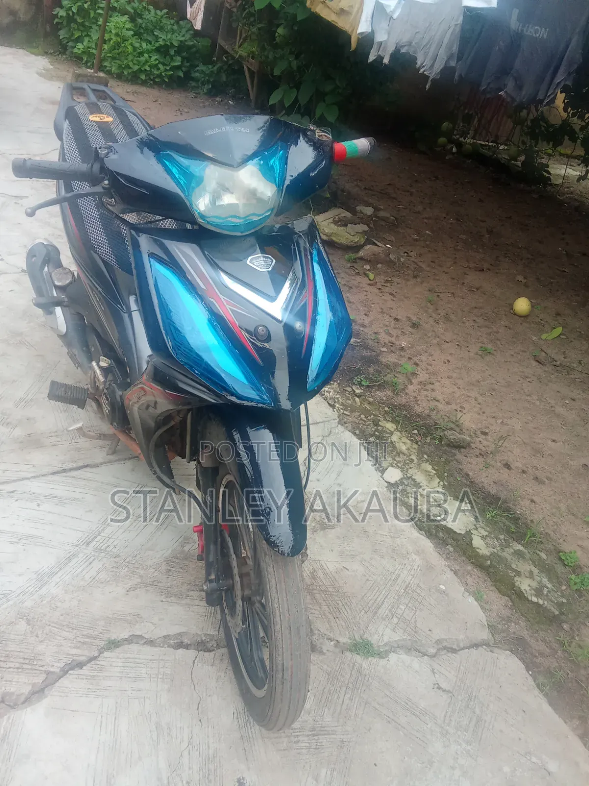 Kymstone Husky 2023 Black