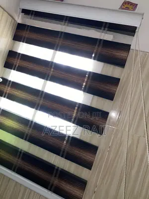3 Small Window Blind
