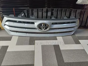 Toyota Highlander 2012 Front Grill
