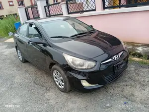 Hyundai Accent 2011 Black