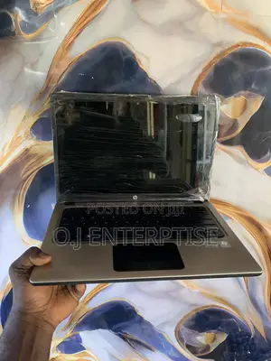 Laptop HP Folio 13 4GB Intel Core i5 SSD 128GB