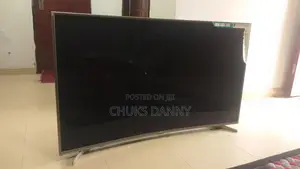 Hisense 55-Inch UHD Curved TV