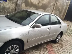 Toyota Camry 2003 Silver
