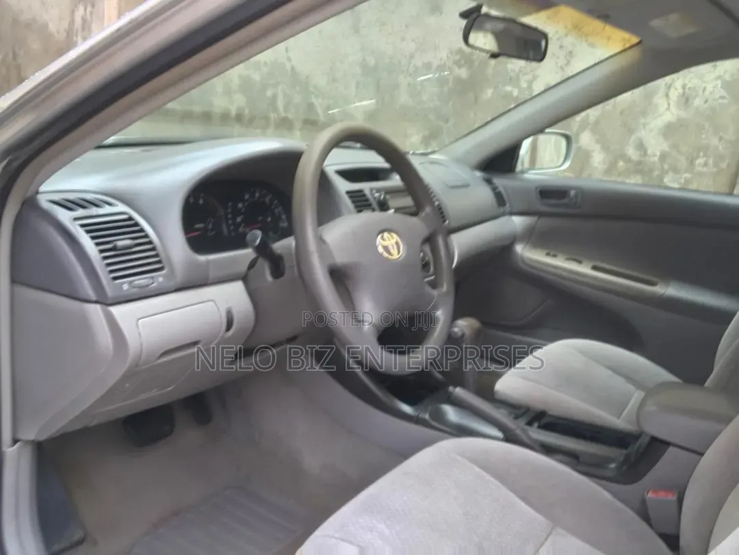 Toyota Camry 2003 Silver