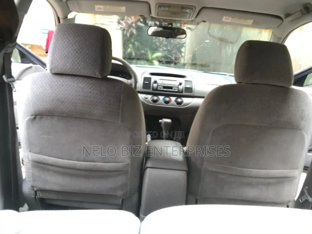 Toyota Camry 2003 Silver