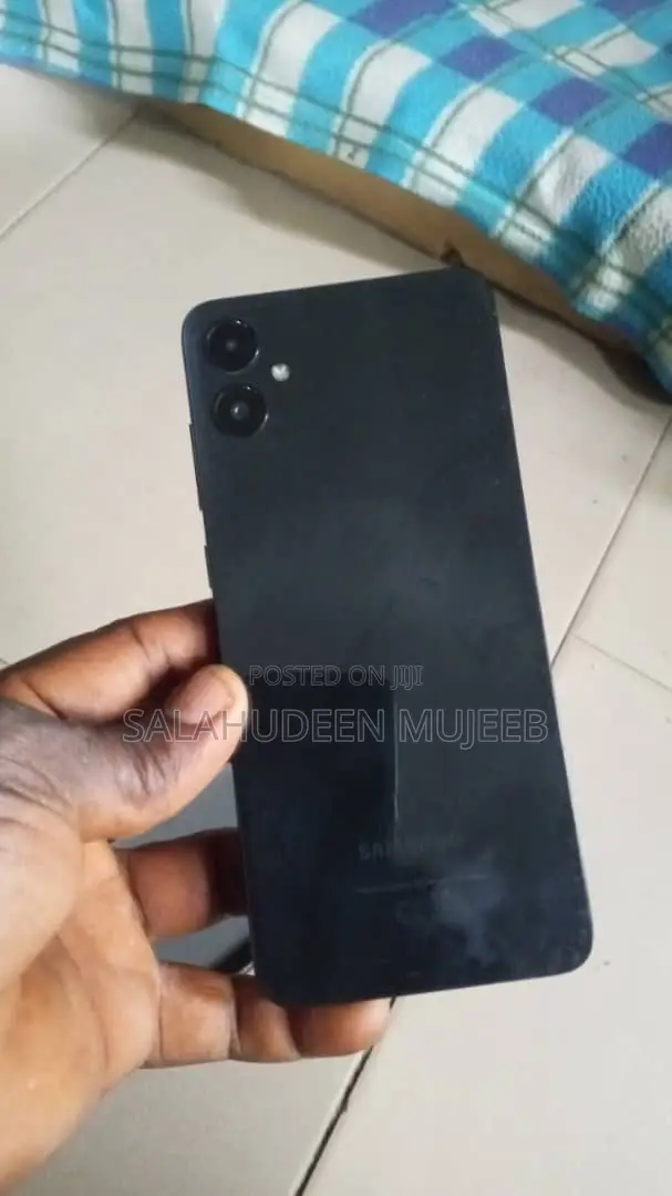 Samsung Galaxy A05 64 GB Black