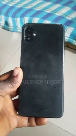 Samsung Galaxy A05 64 GB Black