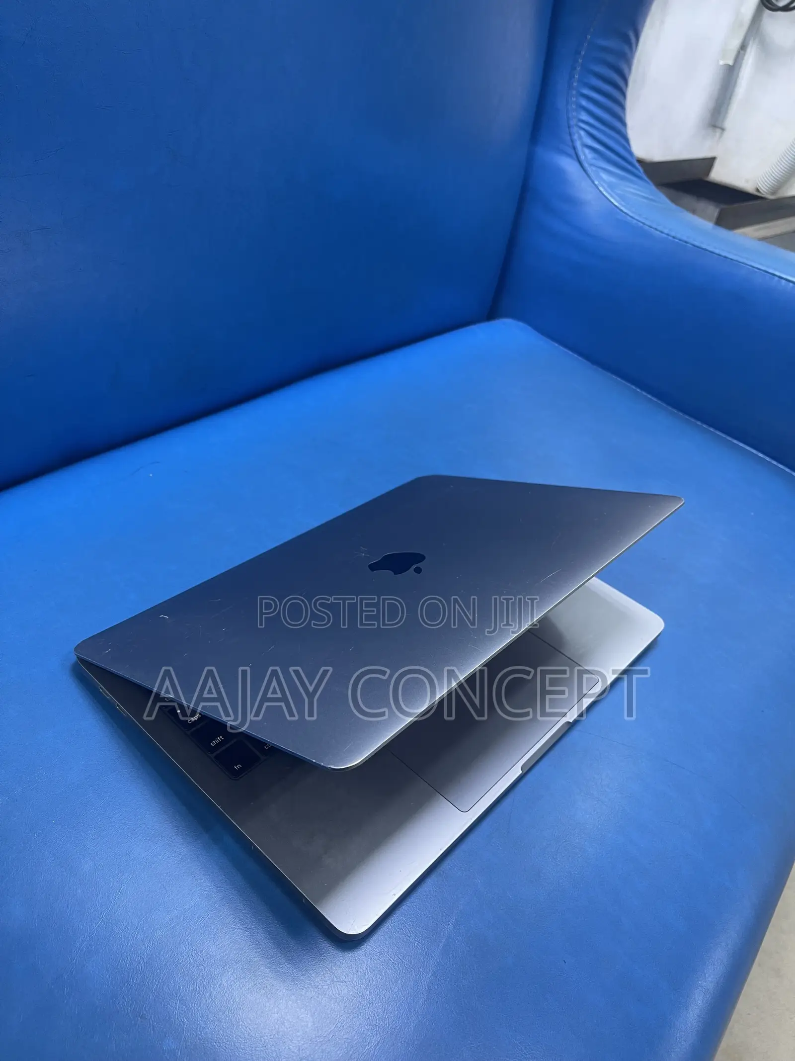 Laptop Apple MacBook Pro 2016 8GB Intel Core i5 SSD 512GB