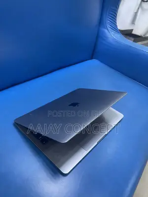 Laptop Apple MacBook Pro 2016 8GB Intel Core i5 SSD 512GB