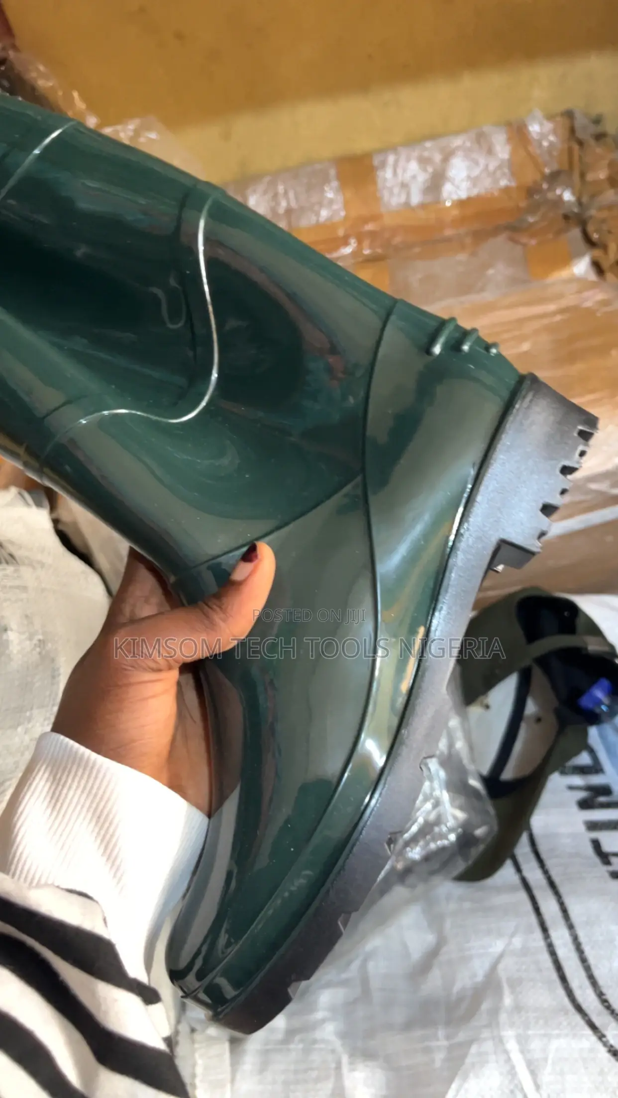 Rainboot 002