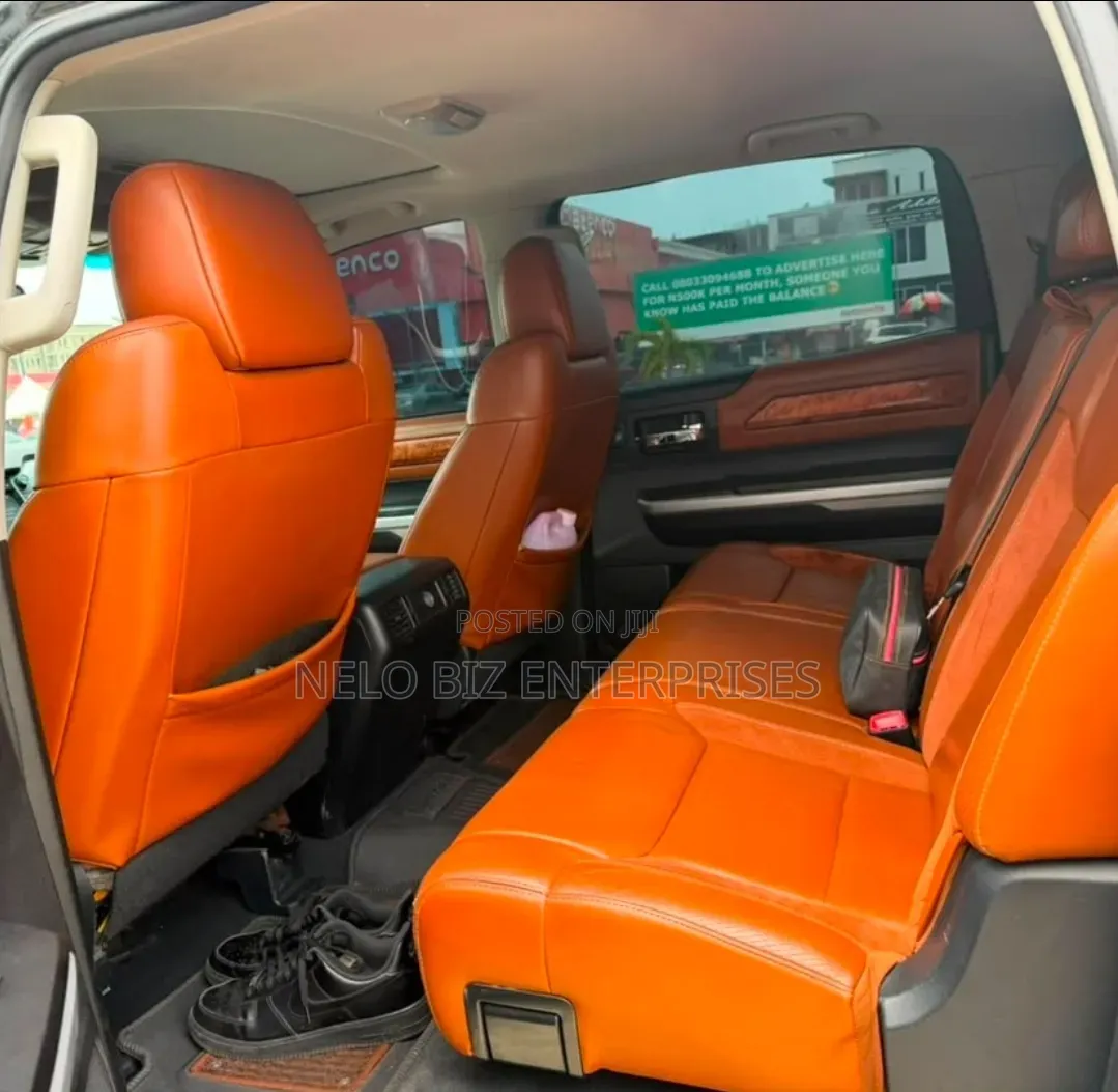 Toyota Tundra 2014 Black