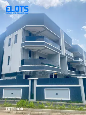 4bdrm Townhouse/Terrace in Utako for sale