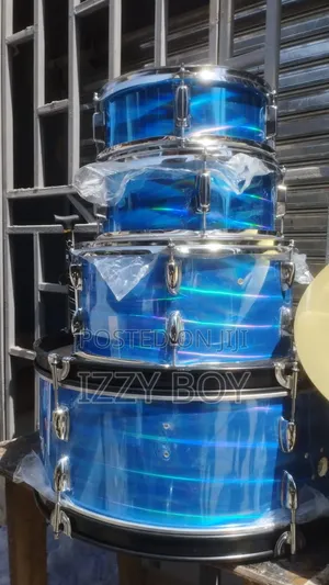 4 Set Parade Drums