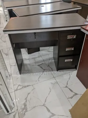Quality Portable Office Table
