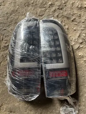 Set Taillights Tacoma 2005-2010 Yahoo/Led