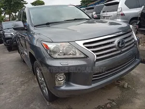 Lexus LX 2015 Gray