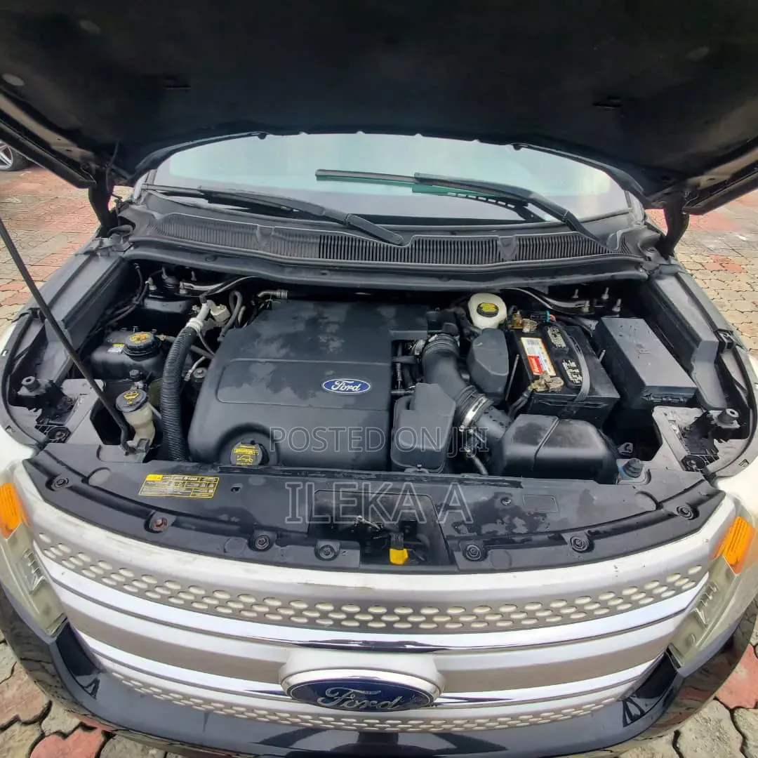 Ford Explorer 2013 Black