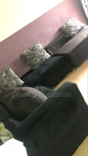 Complete Seater (Chair)