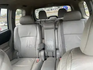 Toyota Highlander 2010 Silver