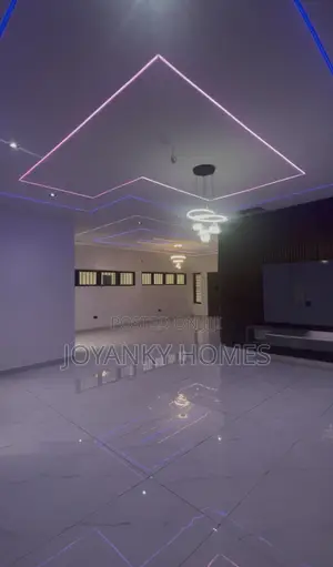 5bdrm Duplex in Hossana Estate, Amuwo-Odofin for sale