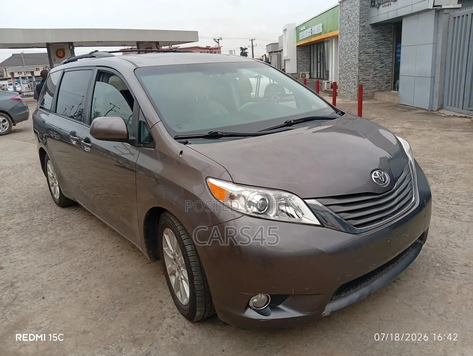 Toyota Sienna 2013 Gray
