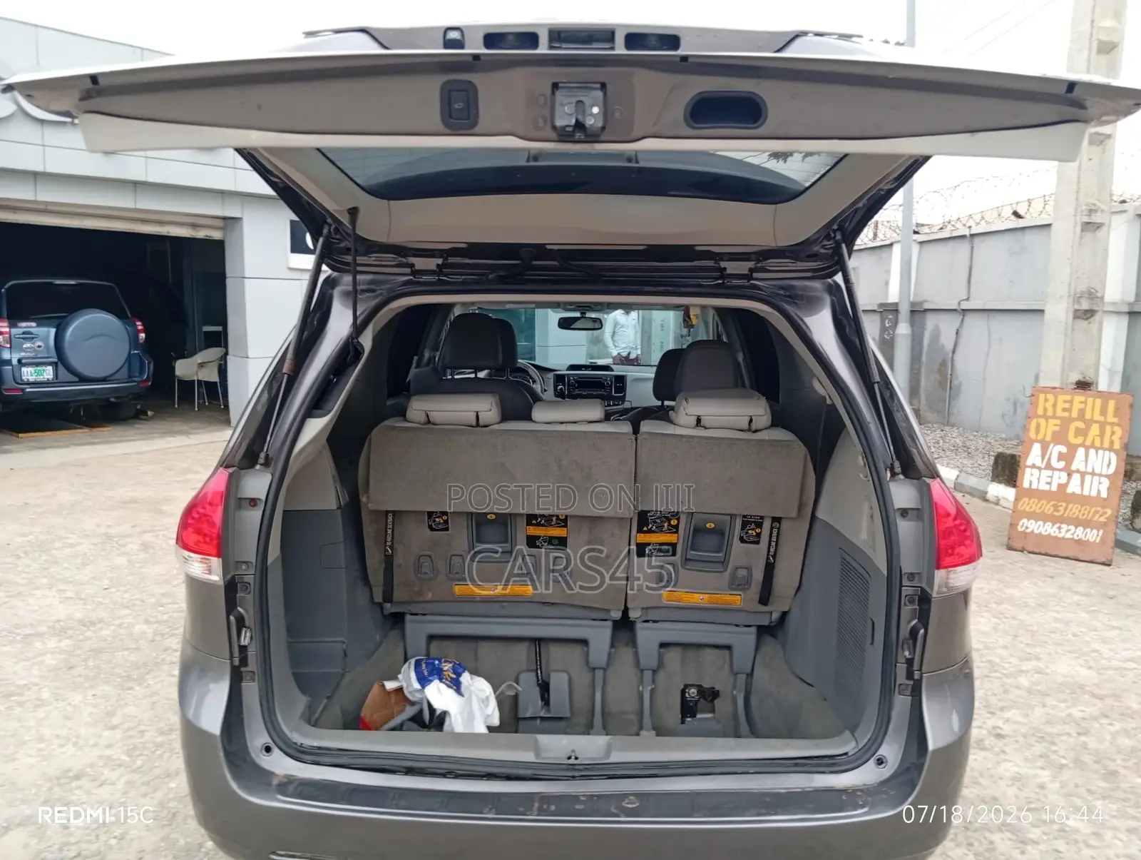 Toyota Sienna 2013 Gray
