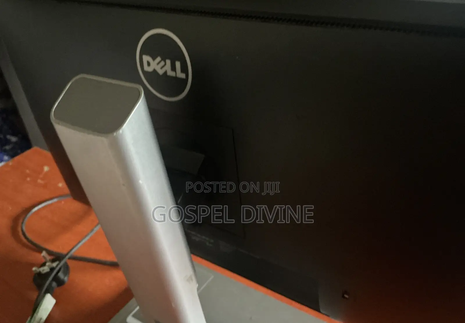 Monitor Frameless