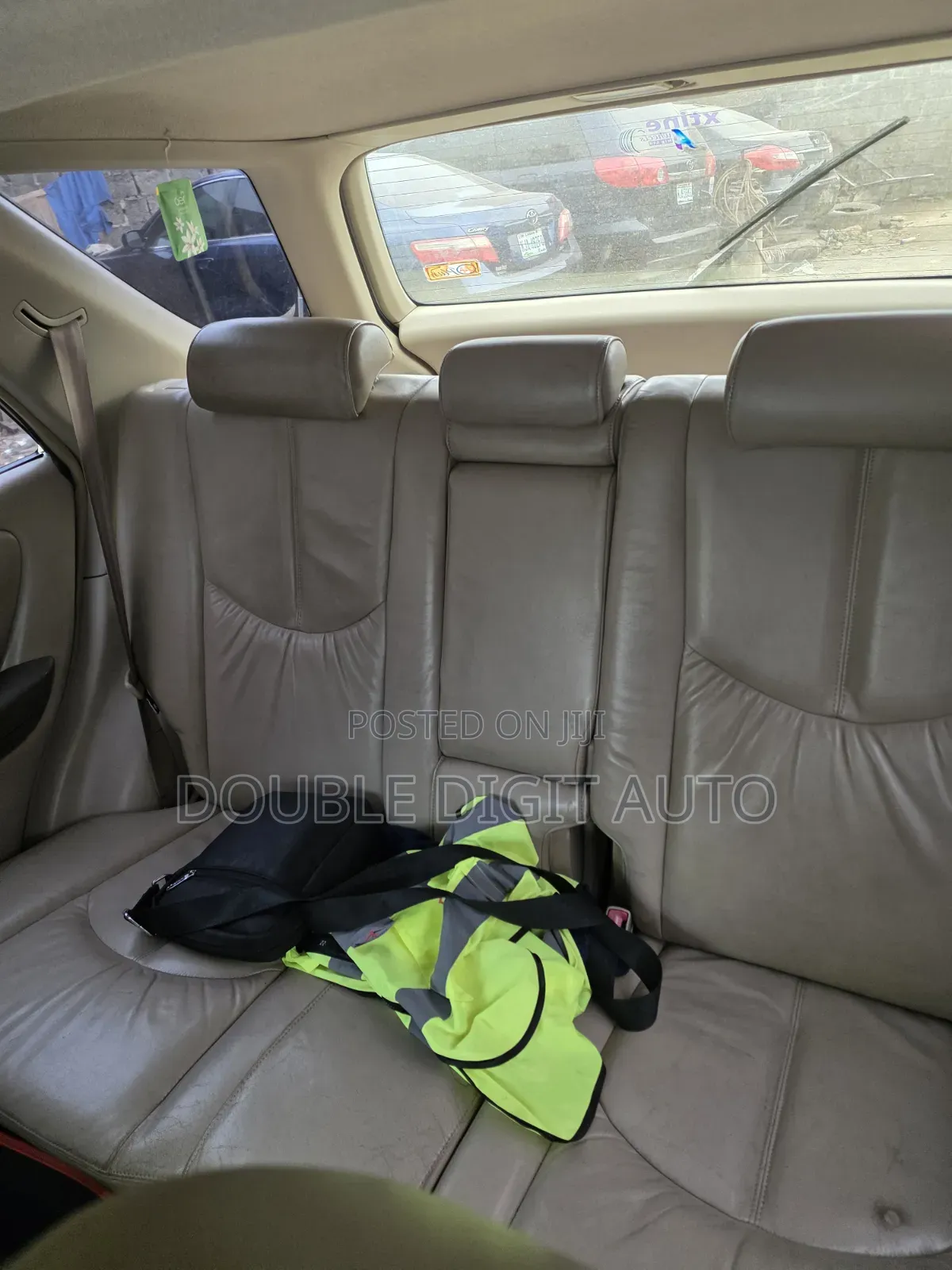 Lexus RX 2000 Gold