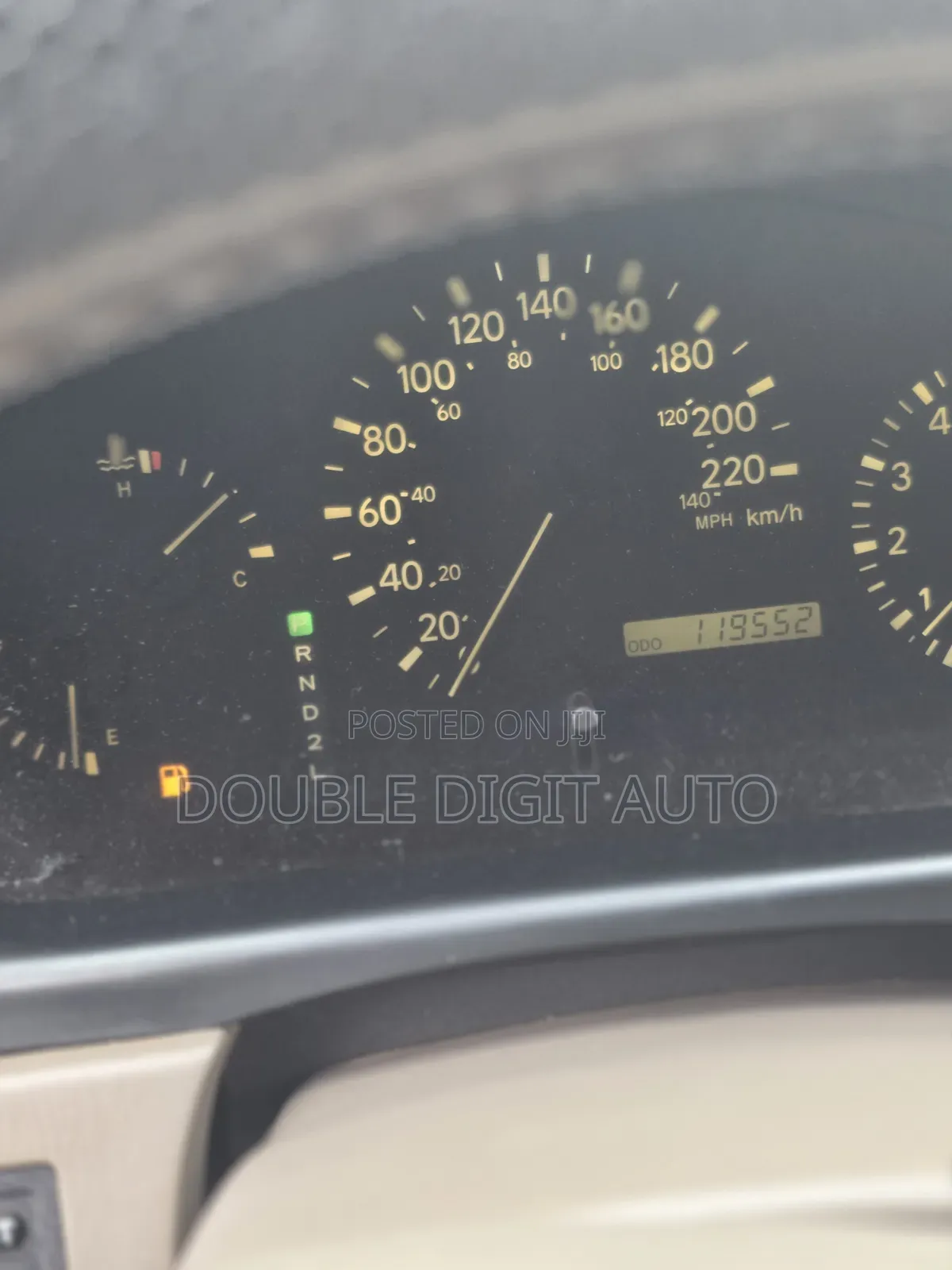 Lexus RX 2000 Gold