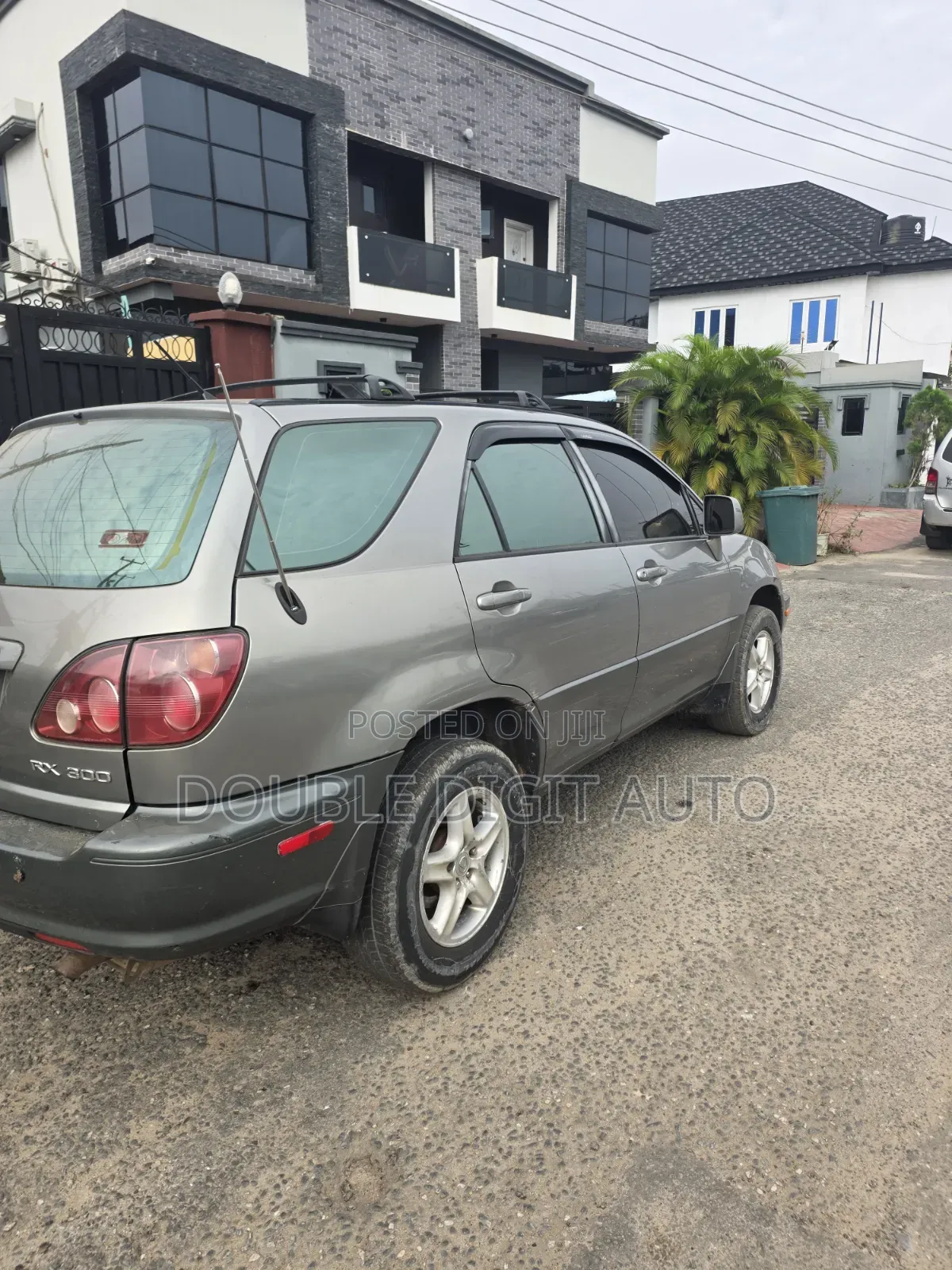 Lexus RX 2000 Gold