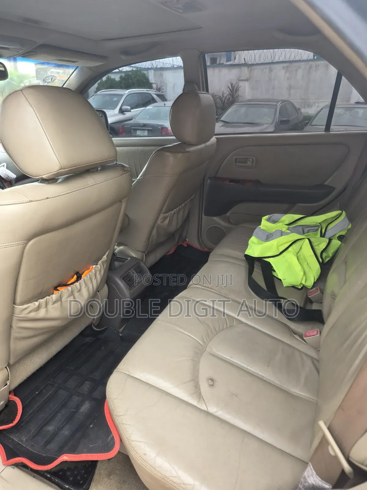 Lexus RX 2000 Gold