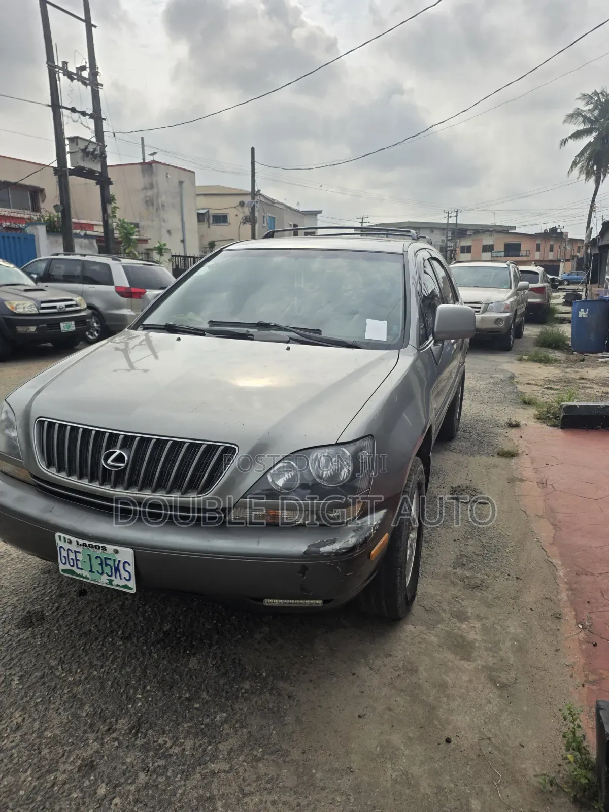 Lexus RX 2000 Gold