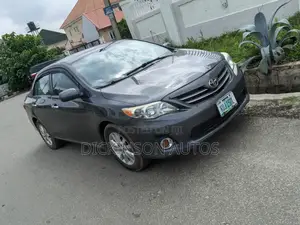 Toyota Corolla 2013 Gray