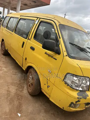 Kia Pregio 2006 Yellow