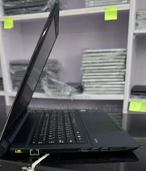 Laptop NEC 8GB Intel Core i5 HDD 500GB