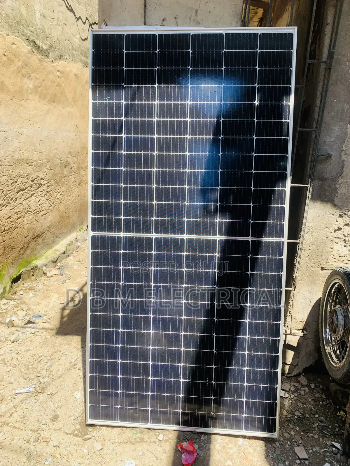 144 Sells Solar Panel 630watts