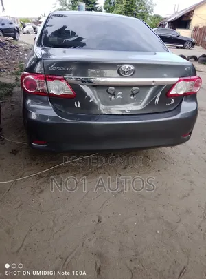 Toyota Corolla 2013 Gray