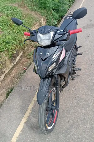 TVS Neo NX 2025 Black