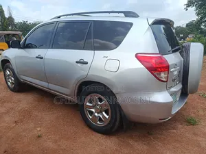 Toyota RAV4 2008