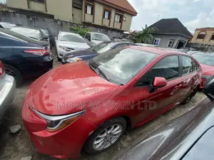 Toyota Corolla 2021 Red