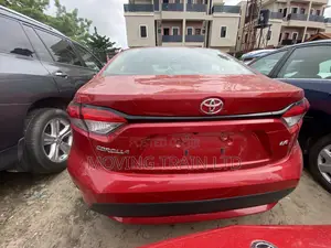 Toyota Corolla 2021 Red