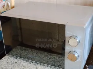 Hisense Microwave Oven 20l