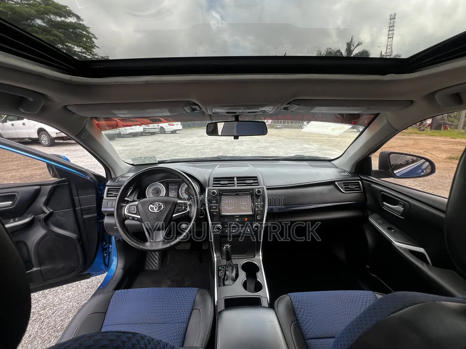 Toyota Camry 2016 Blue